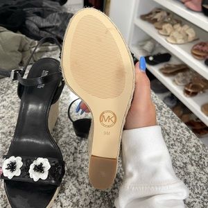 Micheal Kors Heels